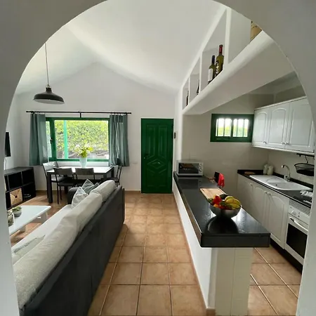 Wine Lovers In Puerto Del Carmen Appartement