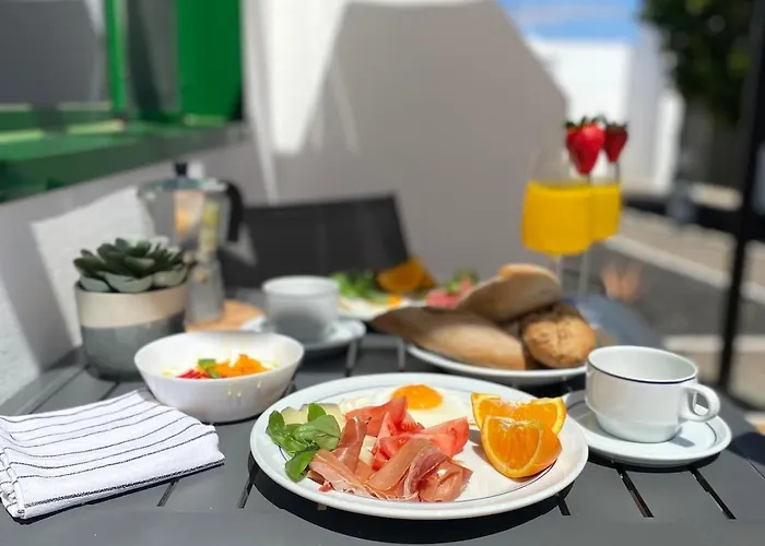 Wine Lovers In Puerto Del Carmen *