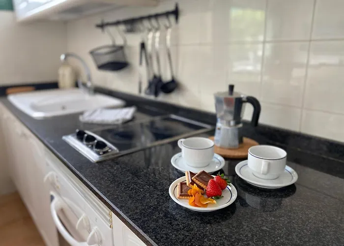 Wine Lovers In Puerto Del Carmen Tías